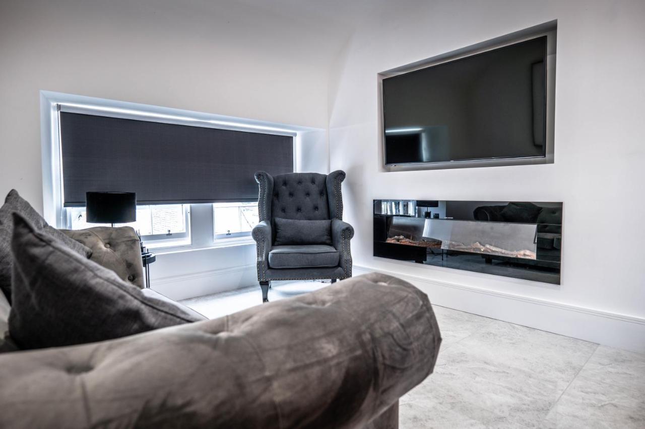 Luxury Royal Mile Boutique 2Bedroom Apartment Edinburgh Kültér fotó